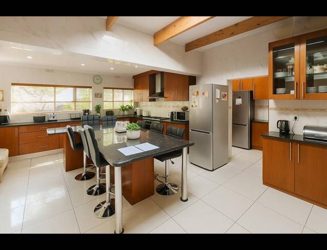 5 BEDROOM HOUSE FOR SALE IN WIERDA PARK